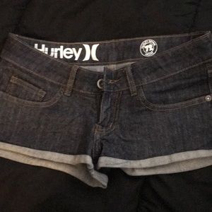 Short shorts
